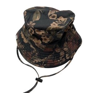 NWOT Herschel Floral Bucket Hat with Chin Strap L/XL
